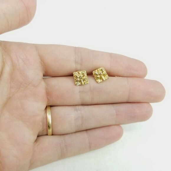 Vintage Little Present Shaped Bow with Bows Stud Earrings,  Small Gold Tone - Picture 3 of 5